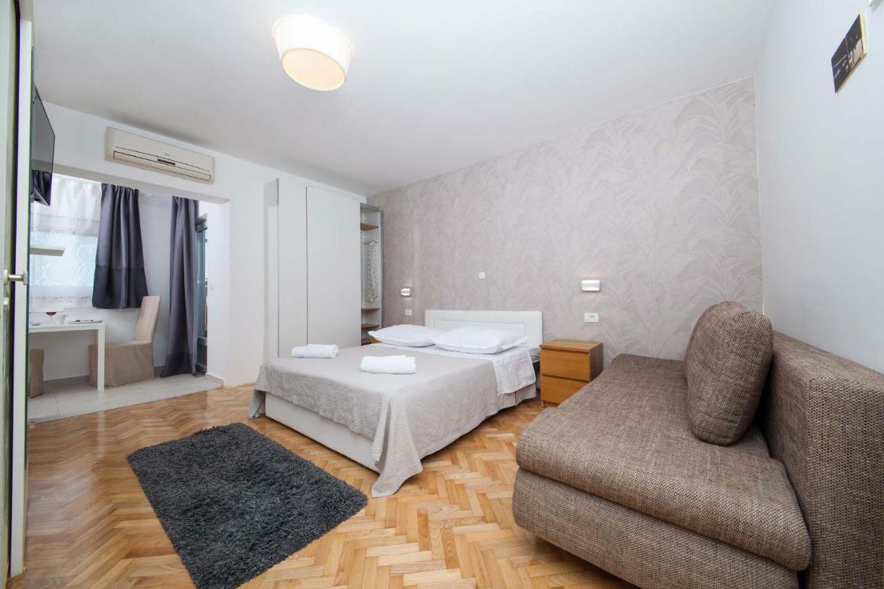 Villa Makarana Apartments Makarska Extérieur photo